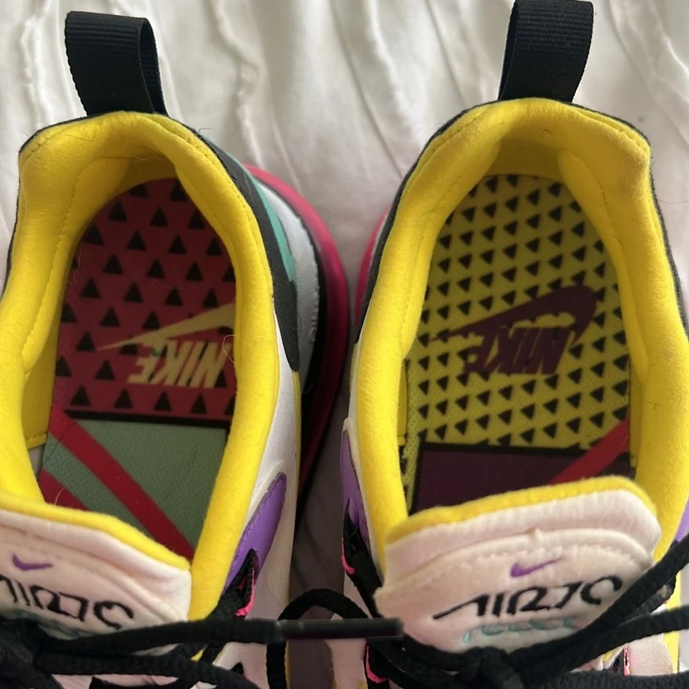 Nike Men’s Air Max 270 React
